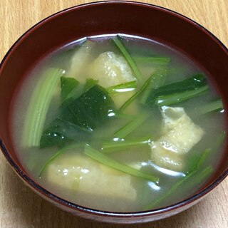 小松菜と油揚げのお味噌汁